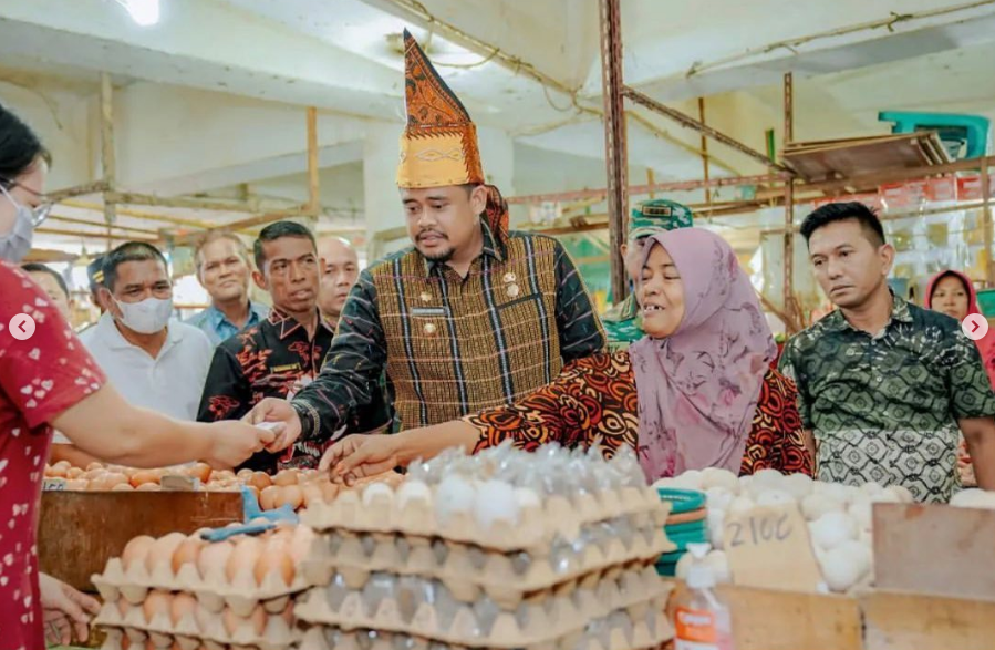 Atasi Kenaikan Beras, Bobby Nasution Minta Bulog Tambah Pasokan 50 Ton / Hari